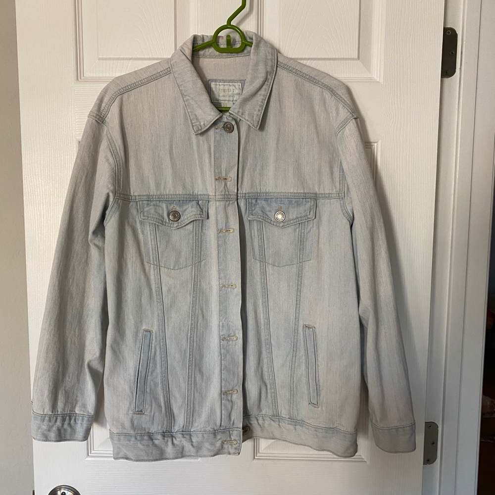 Light washed denim jacket